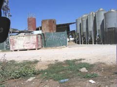 מתקן כליאה לחזירים באזור שדות הגליל המערבי