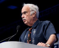 ג'ון ברטון, מנסח הצעת החוק. צילום: רנדי ביין